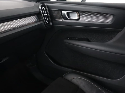 Volvo XC40 - Afbeelding 24 van 30