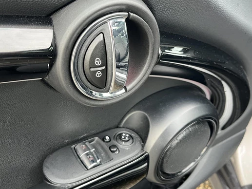 MINI Cooper S - Afbeelding 18 van 30