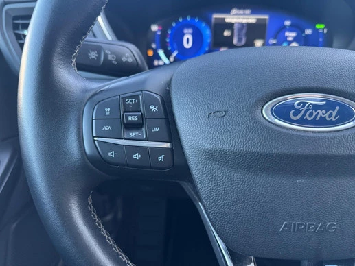 Ford Kuga - Afbeelding 17 van 30