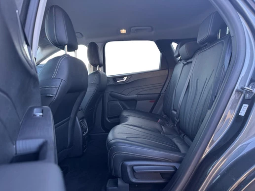 Ford Kuga - Afbeelding 27 van 30