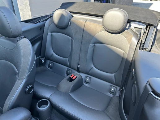 MINI Cooper Cabrio - Afbeelding 7 van 30