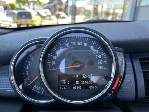 MINI Cooper Cabrio - Afbeelding 8 van 30