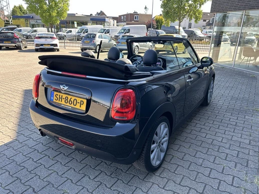 MINI Cooper Cabrio - Afbeelding 14 van 30