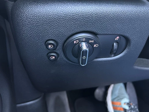 MINI Cooper Cabrio - Afbeelding 22 van 30