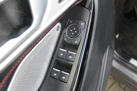 Ford Explorer - Afbeelding 28 van 30