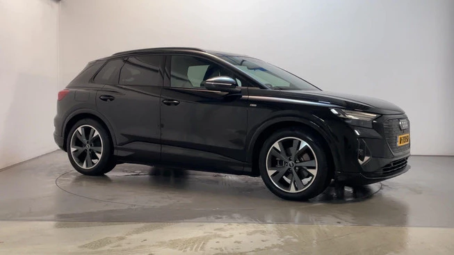Audi Q4 e-tron - Afbeelding 1 van 30