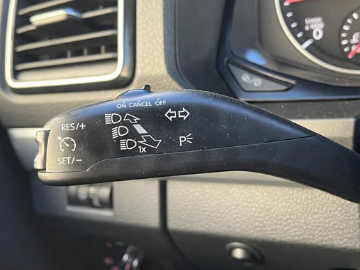 Volkswagen Amarok - Afbeelding 11 van 30