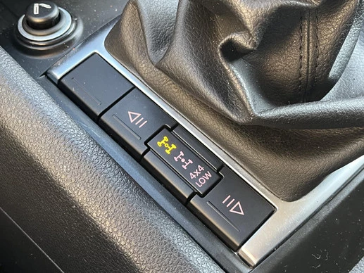 Volkswagen Amarok - Afbeelding 27 van 30