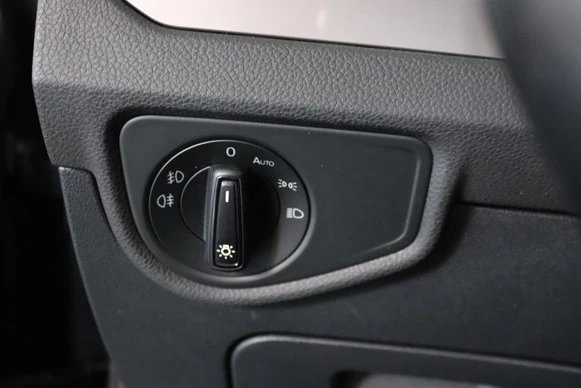 Volkswagen Touran - Afbeelding 11 van 30
