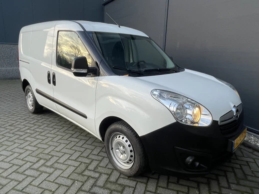 Opel Combo - Afbeelding 3 van 22