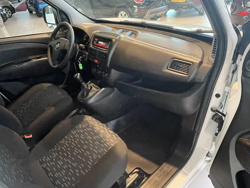 Opel Combo - Afbeelding 12 van 22