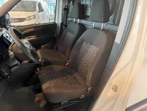 Opel Combo - Afbeelding 14 van 22