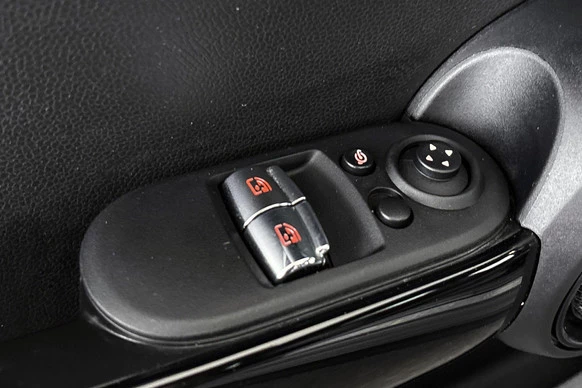 MINI Electric - Afbeelding 30 van 30