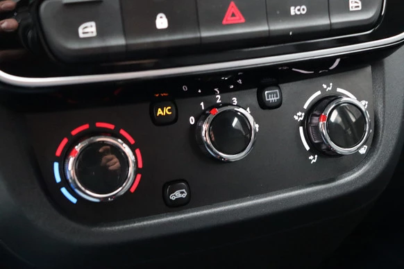 Dacia Spring - Afbeelding 23 van 28