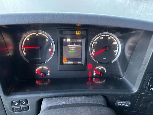 Scania P - Afbeelding 13 van 21