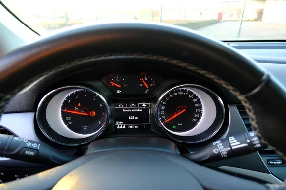 Opel Astra - Afbeelding 12 van 30