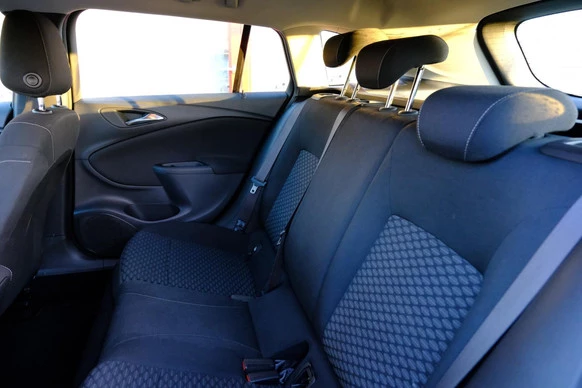 Opel Astra - Afbeelding 22 van 30
