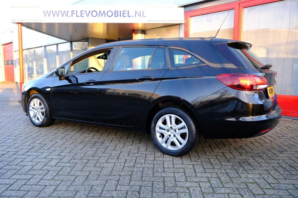 Opel Astra - Afbeelding 25 van 30