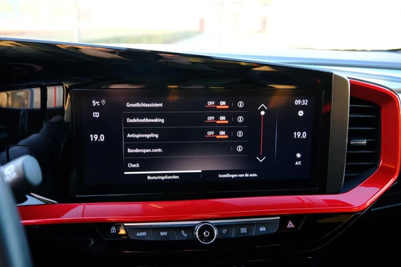 Opel Mokka-e - Afbeelding 14 van 30