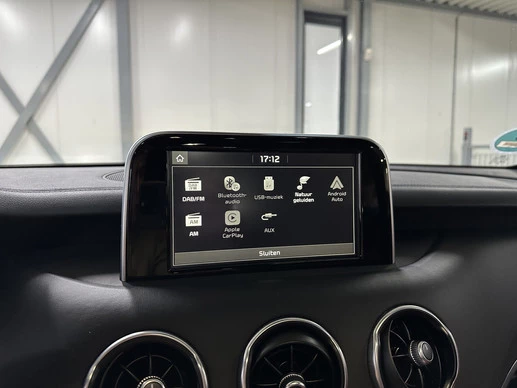 Kia Stinger - Afbeelding 21 van 30