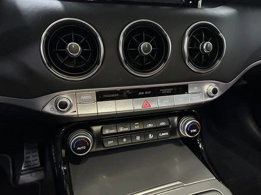 Kia Stinger - Afbeelding 23 van 30
