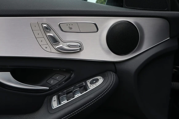 Mercedes-Benz C-Klasse - Afbeelding 16 van 30