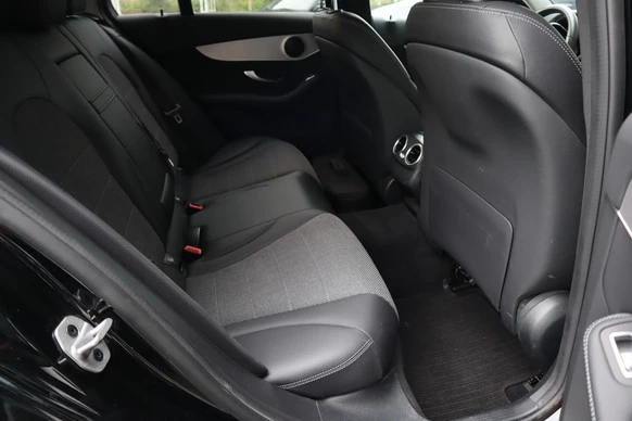 Mercedes-Benz C-Klasse - Afbeelding 25 van 30