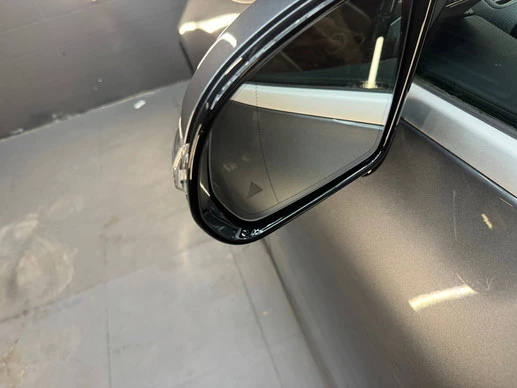 Mercedes-Benz E-Klasse - Afbeelding 24 van 30