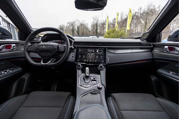 Lynk & Co 01 - Afbeelding 18 van 30