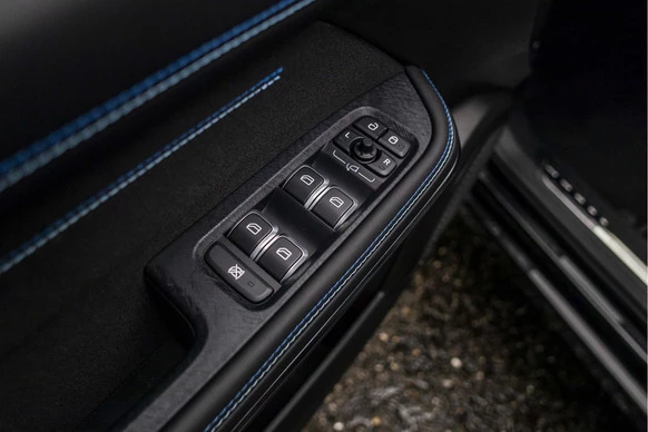 Lynk & Co 01 - Afbeelding 24 van 30