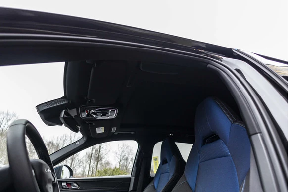 Lynk & Co 01 - Afbeelding 25 van 30