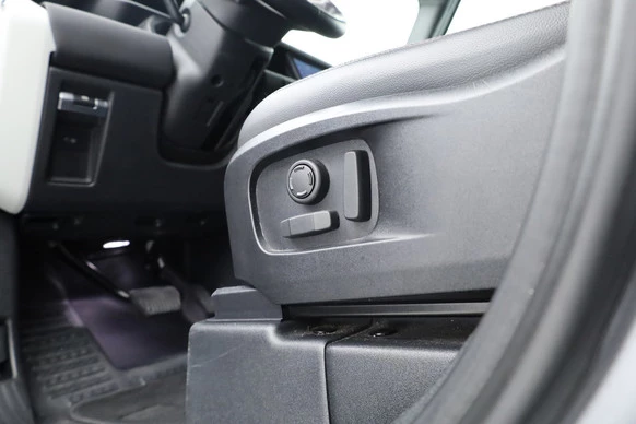 Land Rover Defender - Afbeelding 10 van 30