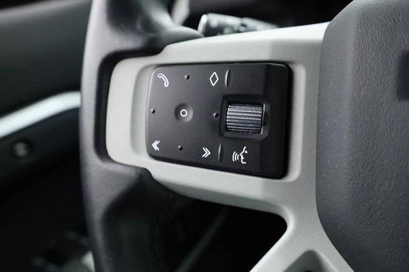Land Rover Defender - Afbeelding 12 van 30