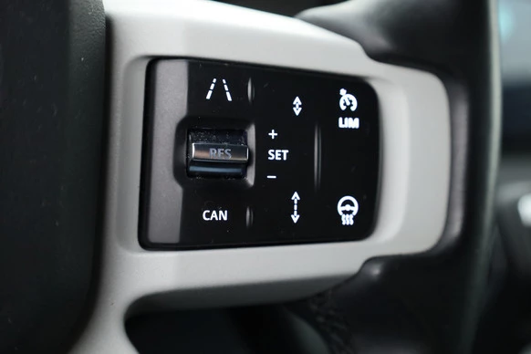 Land Rover Defender - Afbeelding 15 van 30