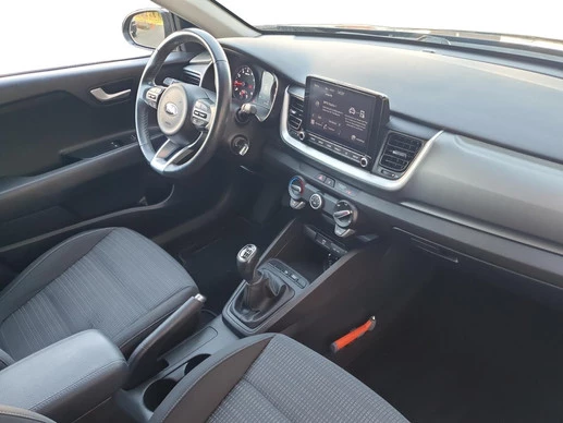 Kia Stonic - Afbeelding 14 van 29