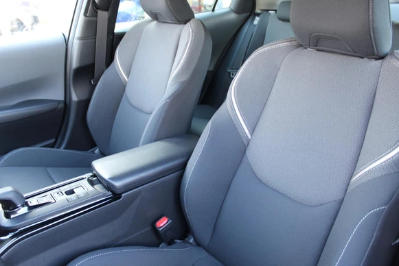 Toyota Prius - Afbeelding 24 van 30