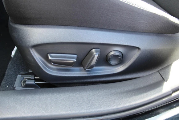 Toyota Prius - Afbeelding 8 van 30