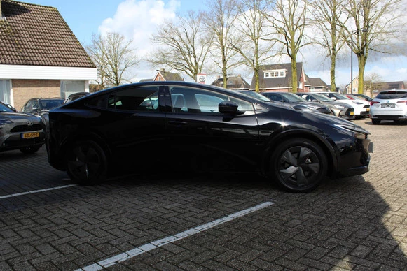 Toyota Prius - Afbeelding 17 van 30