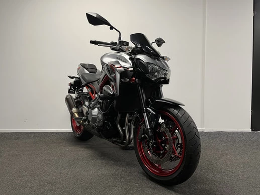 Kawasaki Z900 - Afbeelding 12 van 22