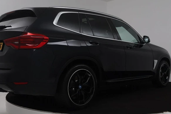 BMW iX3 - Afbeelding 9 van 21