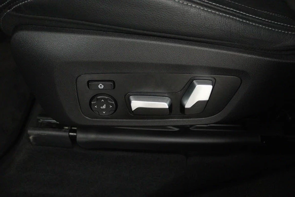 BMW iX3 - Afbeelding 18 van 21