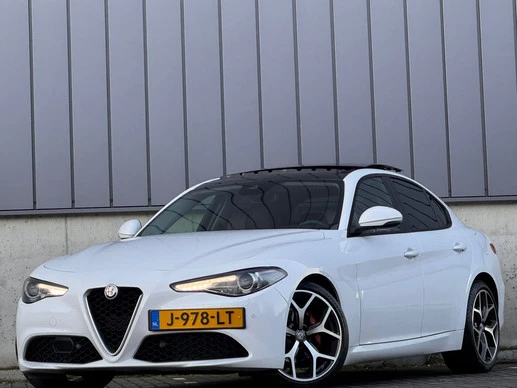 Alfa Romeo Giulia - Afbeelding 1 van 30