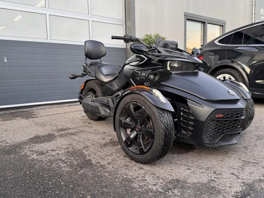 Can-Am Spyder - Afbeelding 2 van 21
