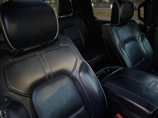 Dodge Ram Pick-Up - Afbeelding 24 van 28