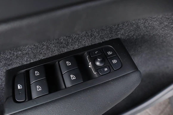 Volvo XC40 - Afbeelding 28 van 30