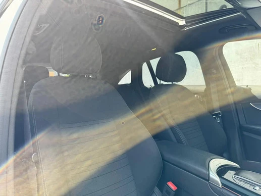 Mercedes-Benz EQC - Afbeelding 28 van 30