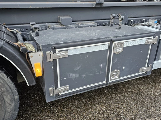 Mercedes-Benz Actros - Afbeelding 18 van 20