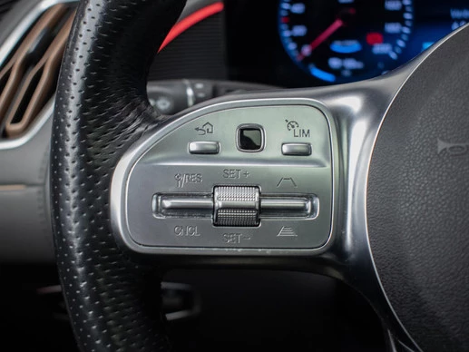 Mercedes-Benz EQC - Afbeelding 10 van 30