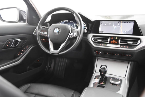 BMW 3 Serie - Afbeelding 25 van 30