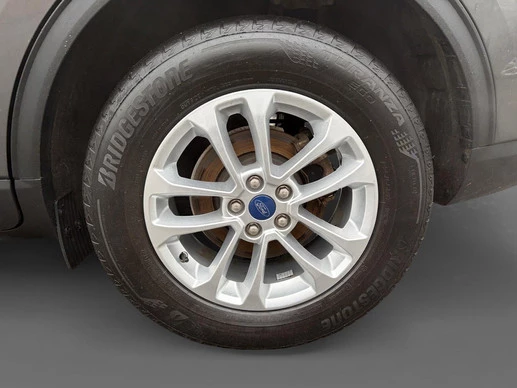 Ford Kuga - Afbeelding 8 van 30